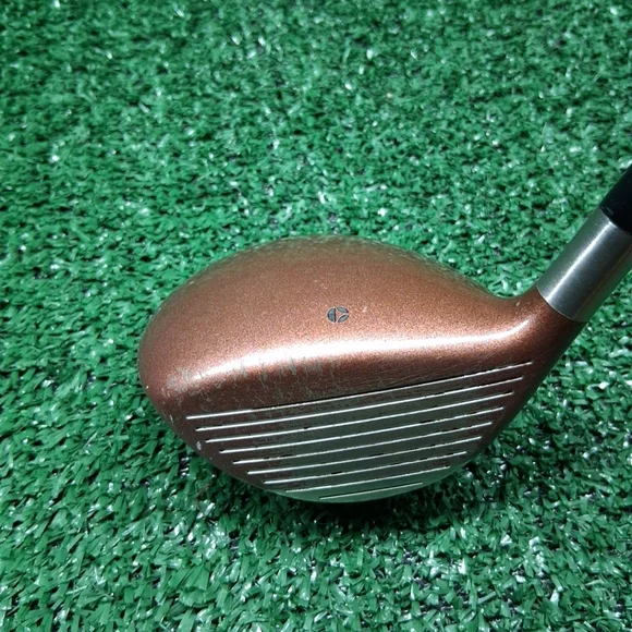 Taylormade Titanium 3 Wood Right Hand Stiff Bubble Shaft TS - 100 Plus  44" L - Picture 2 of 7